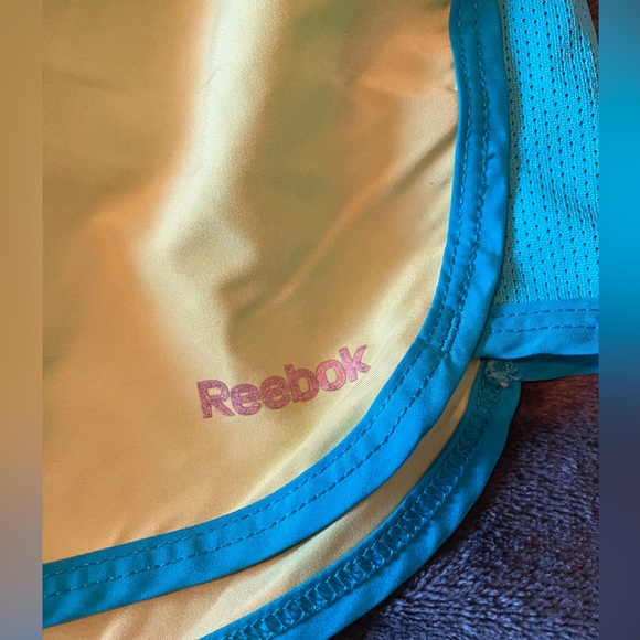 Reebok PlayDry Short with built-in brief & pocket - Picture 8 of 8